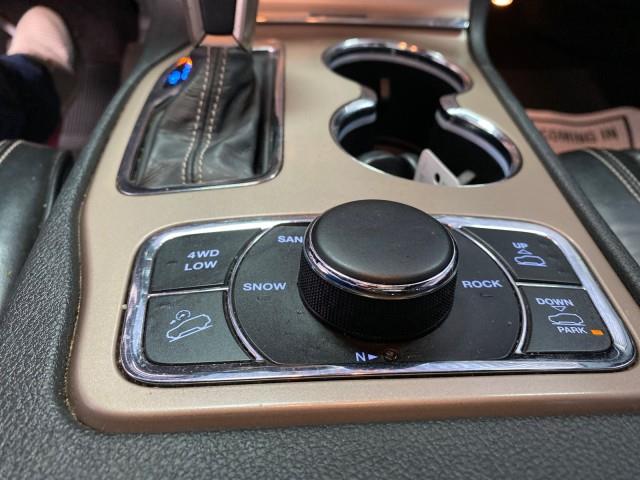 Used Jeep Grand Cherokee Overland 2017 | Queens Auto Mall. Richmond Hill, New York Used Jeep Grand Cherokee Overland 2017 | Queens Auto Mall. Richmond Hill, New York