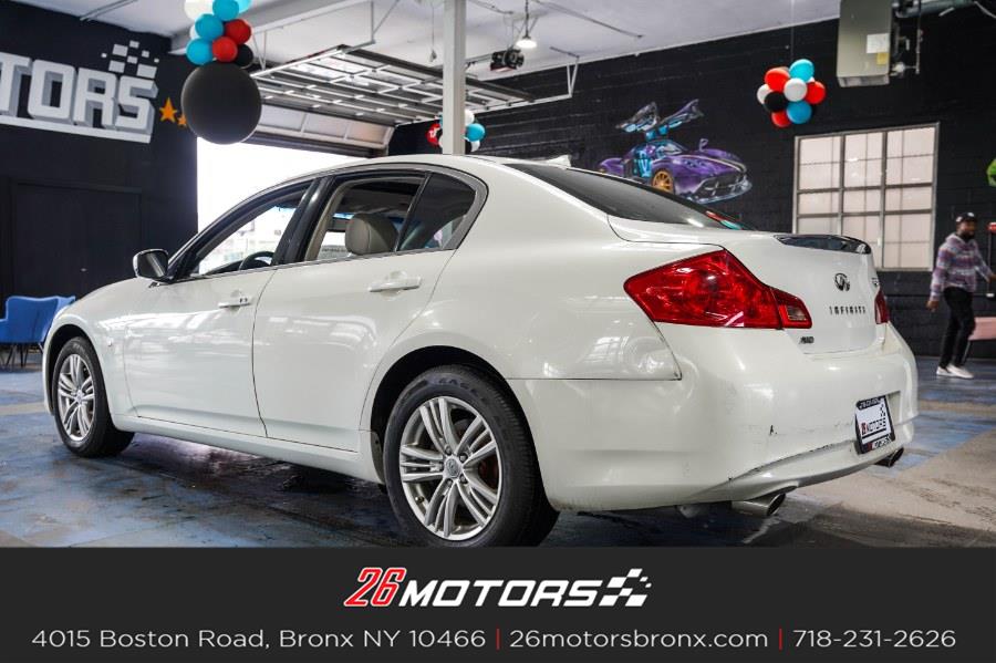 Used INFINITI Q40 4dr Sdn AWD 2015 | 26 Motors Bronx. Bronx, New York Used INFINITI Q40 4dr Sdn AWD 2015 | 26 Motors Bronx. Bronx, New York