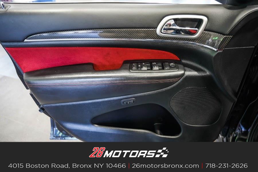 Used Jeep Grand Cherokee 4WD 4dr SRT 2015 | 26 Motors Bronx. Bronx, New York Used Jeep Grand Cherokee 4WD 4dr SRT 2015 | 26 Motors Bronx. Bronx, New York