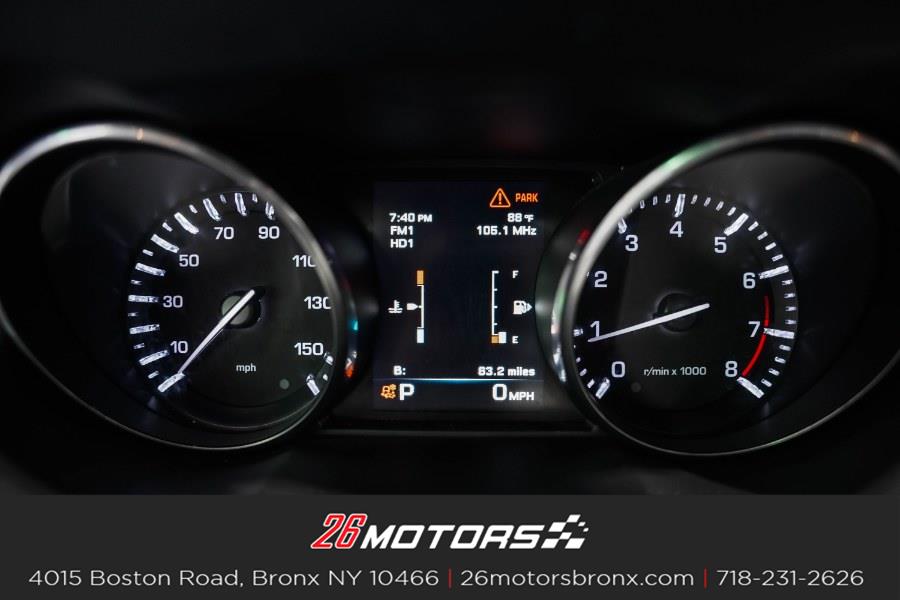 Used Land Rover Range Rover Evoque 5dr HB Pure Plus 2015 | 26 Motors Bronx. Bronx, New York Used Land Rover Range Rover Evoque 5dr HB Pure Plus 2015 | 26 Motors Bronx. Bronx, New York