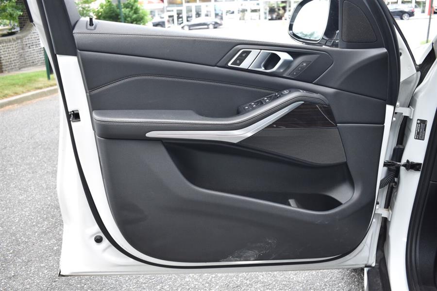 2020 BMW X5 xDrive40i AWD 4dr Sports Activity Vehicle, available for sale in Great Neck, New York | Camy Cars. Great Neck, New York 2020 BMW X5 xDrive40i AWD 4dr Sports Activity Vehicle, available for sale in Great Neck, New York | Camy Cars. Great Neck, New York