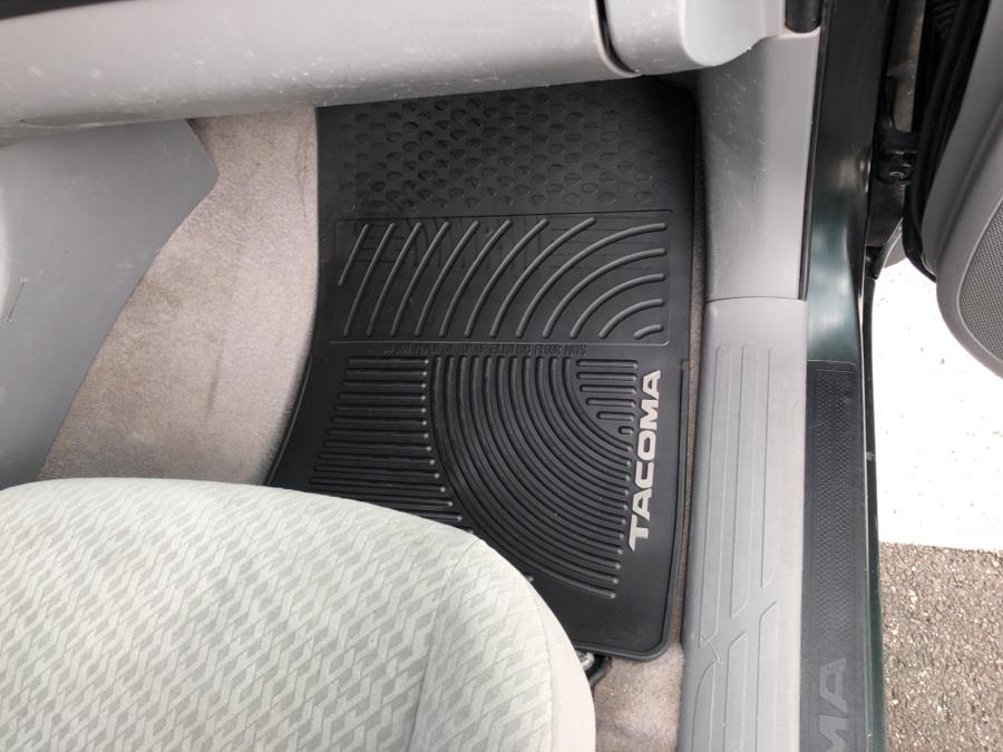 Used Toyota Tacoma 4WD Access I4 MT 2010 | National Auto Brokers, Inc.. Waterbury, Connecticut Used Toyota Tacoma 4WD Access I4 MT 2010 | National Auto Brokers, Inc.. Waterbury, Connecticut