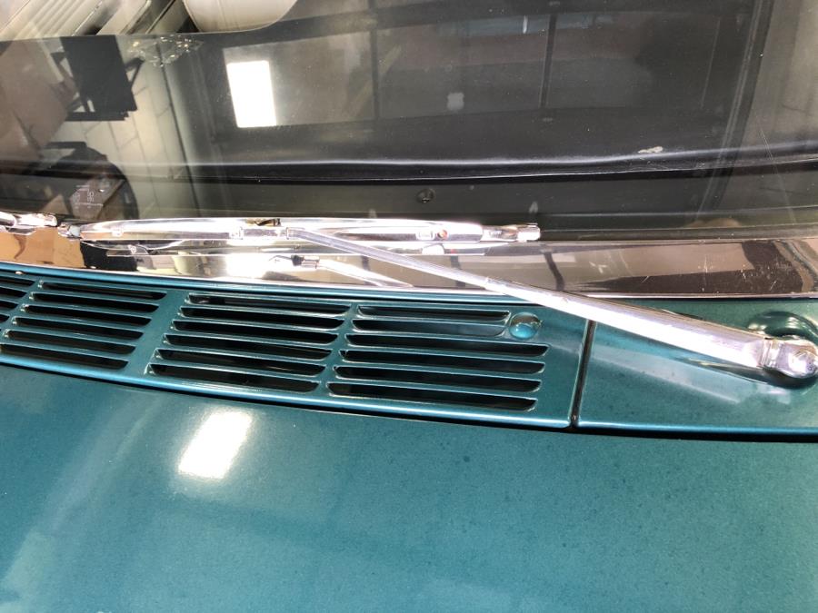 Used Chrysler 300 2 Door Hardtop 1964 | National Auto Brokers, Inc.. Waterbury, Connecticut Used Chrysler 300 2 Door Hardtop 1964 | National Auto Brokers, Inc.. Waterbury, Connecticut