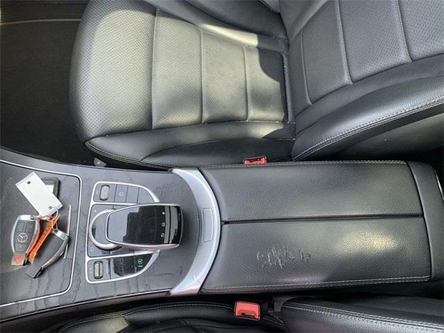 Used Mercedes-benz C-class C 300 2015 | Wiz Leasing Inc. Stratford, Connecticut Used Mercedes-benz C-class C 300 2015 | Wiz Leasing Inc. Stratford, Connecticut