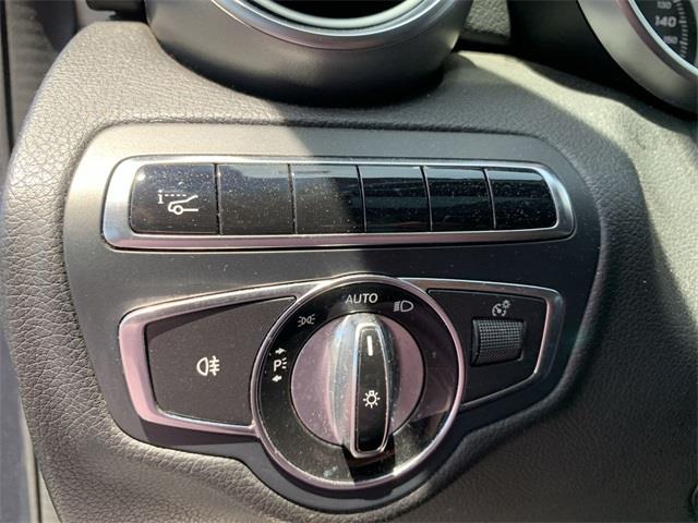 Used Mercedes-benz C-class C 300 2015 | Wiz Leasing Inc. Stratford, Connecticut Used Mercedes-benz C-class C 300 2015 | Wiz Leasing Inc. Stratford, Connecticut