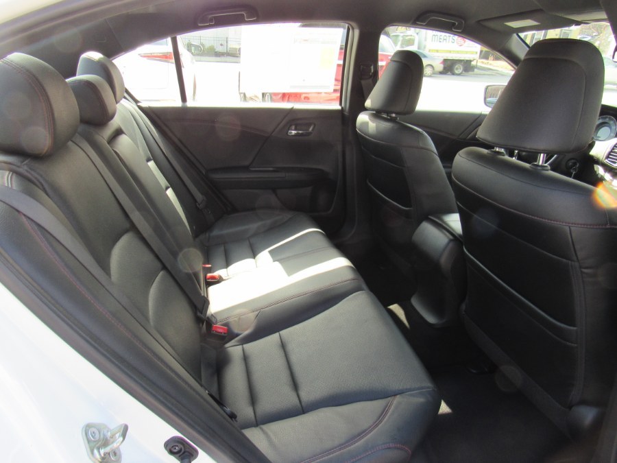 2017 Honda Accord Sport SE, available for sale in Worcester, Massachusetts | Hilario's Auto Sales Inc.. Worcester, Massachusetts 2017 Honda Accord Sport SE, available for sale in Worcester, Massachusetts | Hilario's Auto Sales Inc.. Worcester, Massachusetts