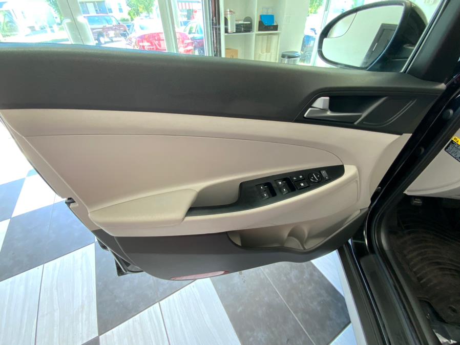 2017 Hyundai Tucson SE AWD, available for sale in Hartford, Connecticut | Franklin Motors Auto Sales LLC. Hartford, Connecticut 2017 Hyundai Tucson SE AWD, available for sale in Hartford, Connecticut | Franklin Motors Auto Sales LLC. Hartford, Connecticut