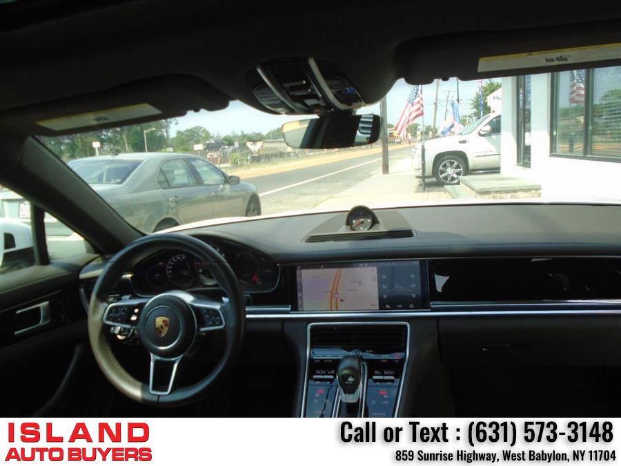Used Porsche Panamera 4 AWD 4dr Sedan 2017 | Island Auto Buyers. West Babylon, New York Used Porsche Panamera 4 AWD 4dr Sedan 2017 | Island Auto Buyers. West Babylon, New York