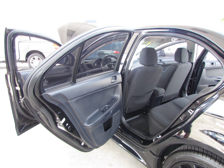 Used Mitsubishi Lancer 4dr Sdn CVT ES FWD 2015 | VIP Auto Enterprise, Inc. Orlando, Florida Used Mitsubishi Lancer 4dr Sdn CVT ES FWD 2015 | VIP Auto Enterprise, Inc. Orlando, Florida