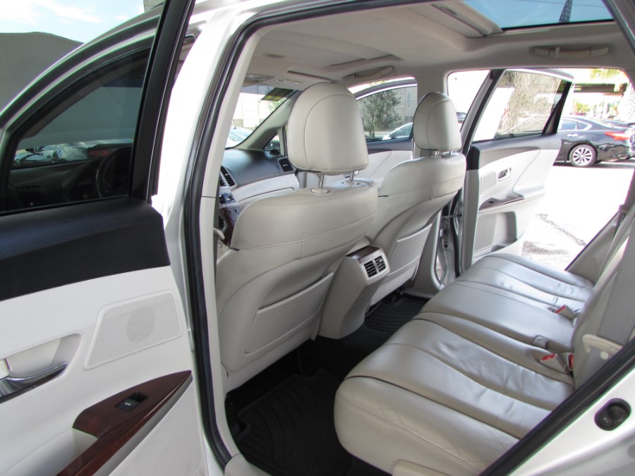 Used Toyota Venza 4dr Wgn I4 FWD (Natl) 2011 | VIP Auto Enterprise, Inc. Orlando, Florida Used Toyota Venza 4dr Wgn I4 FWD (Natl) 2011 | VIP Auto Enterprise, Inc. Orlando, Florida