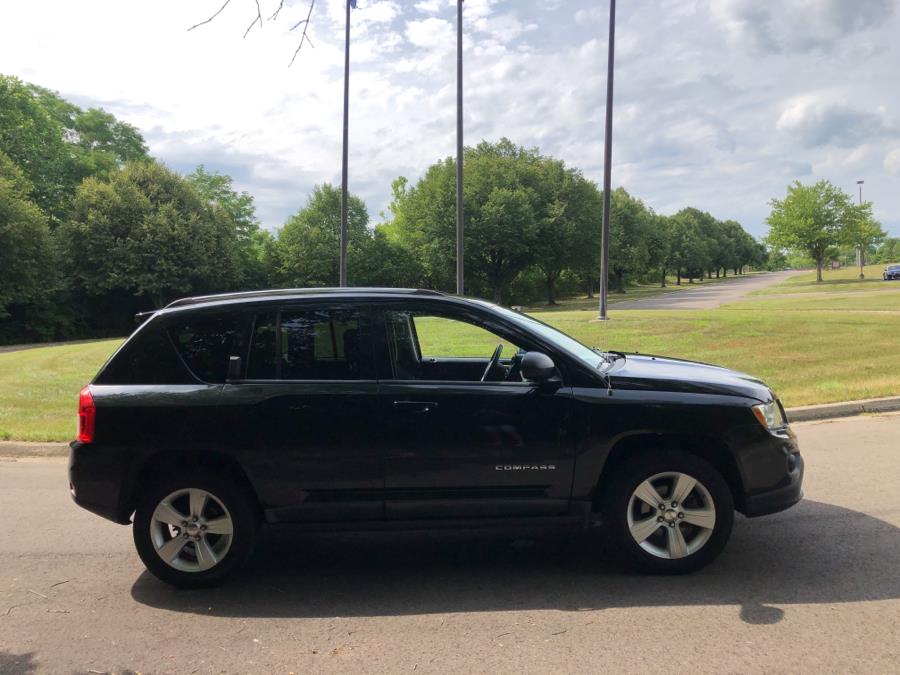 Used Jeep Compass 4WD 4dr Latitude 2011 | Wholesale Direct Motors. Beavercreek, Ohio Used Jeep Compass 4WD 4dr Latitude 2011 | Wholesale Direct Motors. Beavercreek, Ohio