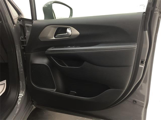 Used Chrysler Pacifica Launch Edition 2020 | Eastchester Motor Cars. Bronx, New York Used Chrysler Pacifica Launch Edition 2020 | Eastchester Motor Cars. Bronx, New York