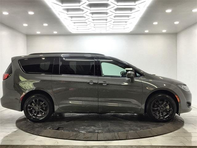Used Chrysler Pacifica Launch Edition 2020 | Eastchester Motor Cars. Bronx, New York Used Chrysler Pacifica Launch Edition 2020 | Eastchester Motor Cars. Bronx, New York