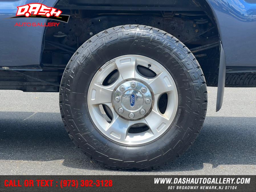2015 Ford Super Duty F-250 SRW 4WD Crew Cab 156" XLT, available for sale in Newark, New Jersey | Dash Auto Gallery Inc.. Newark, New Jersey 2015 Ford Super Duty F-250 SRW 4WD Crew Cab 156" XLT, available for sale in Newark, New Jersey | Dash Auto Gallery Inc.. Newark, New Jersey