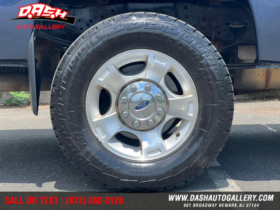 2015 Ford Super Duty F-250 SRW 4WD Crew Cab 156" XLT, available for sale in Newark, New Jersey | Dash Auto Gallery Inc.. Newark, New Jersey 2015 Ford Super Duty F-250 SRW 4WD Crew Cab 156" XLT, available for sale in Newark, New Jersey | Dash Auto Gallery Inc.. Newark, New Jersey