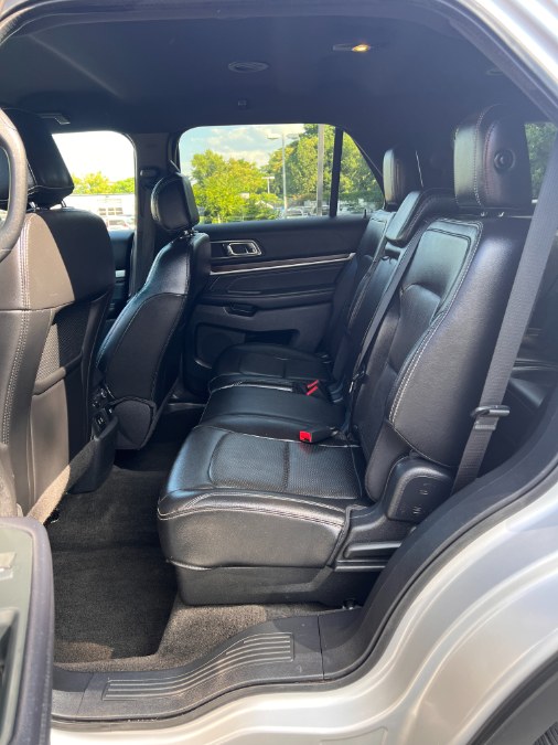 Used Ford Explorer 4WD 4dr Limited 2016 | A-Tech. Medford, Massachusetts Used Ford Explorer 4WD 4dr Limited 2016 | A-Tech. Medford, Massachusetts
