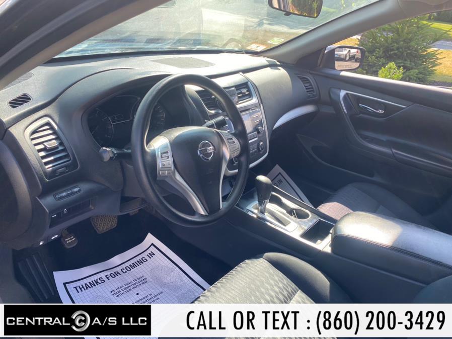 Used Nissan Altima 2017.5 2.5 SR Sedan 2017 | Central A/S LLC. East Windsor, Connecticut Used Nissan Altima 2017.5 2.5 SR Sedan 2017 | Central A/S LLC. East Windsor, Connecticut