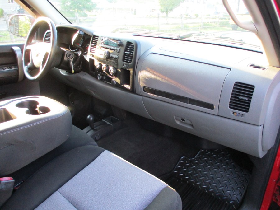 2009 Chevrolet Silverado 1500 4WD Ext Cab 143.5" LS, available for sale in Suffield, Connecticut | Suffield Auto LLC. Suffield, Connecticut 2009 Chevrolet Silverado 1500 4WD Ext Cab 143.5" LS, available for sale in Suffield, Connecticut | Suffield Auto LLC. Suffield, Connecticut
