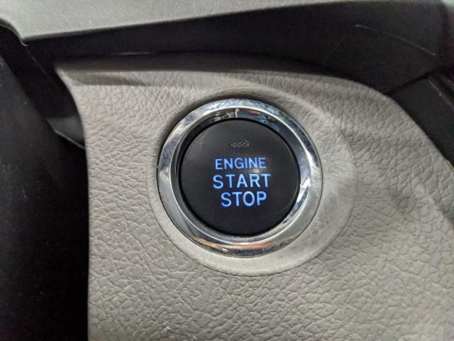 Used Toyota Sienna XLE w/ rearCam 2020 | Car Revolution. Maple Shade, New Jersey Used Toyota Sienna XLE w/ rearCam 2020 | Car Revolution. Maple Shade, New Jersey
