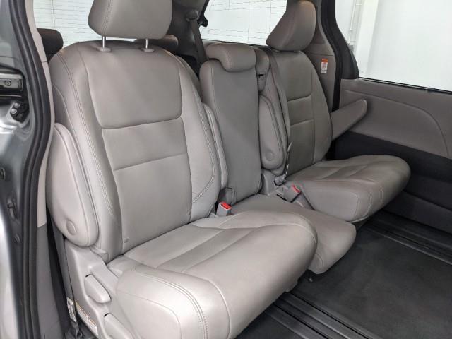Used Toyota Sienna XLE w/ rearCam 2020 | Car Revolution. Maple Shade, New Jersey Used Toyota Sienna XLE w/ rearCam 2020 | Car Revolution. Maple Shade, New Jersey