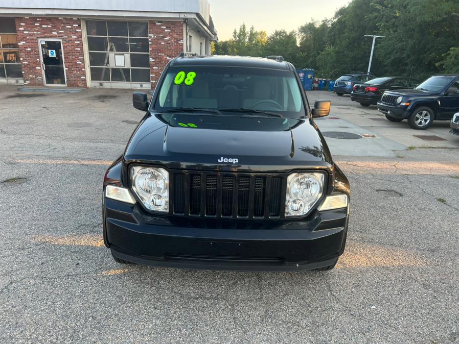 Used Jeep Liberty 4WD 4dr Sport 2008 | Gas On The Run. Swansea, Massachusetts
