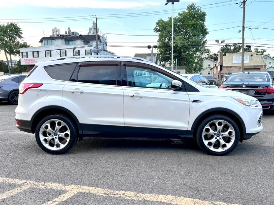 Used Ford Escape 4WD 4dr Titanium 2013 | Easy Credit of Jersey. Little Ferry, New Jersey