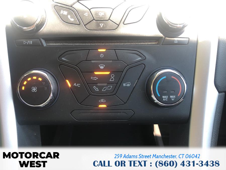2014 Ford Fusion 4dr Sdn SE FWD, available for sale in Manchester, Connecticut | Motorcar West. Manchester, Connecticut 2014 Ford Fusion 4dr Sdn SE FWD, available for sale in Manchester, Connecticut | Motorcar West. Manchester, Connecticut