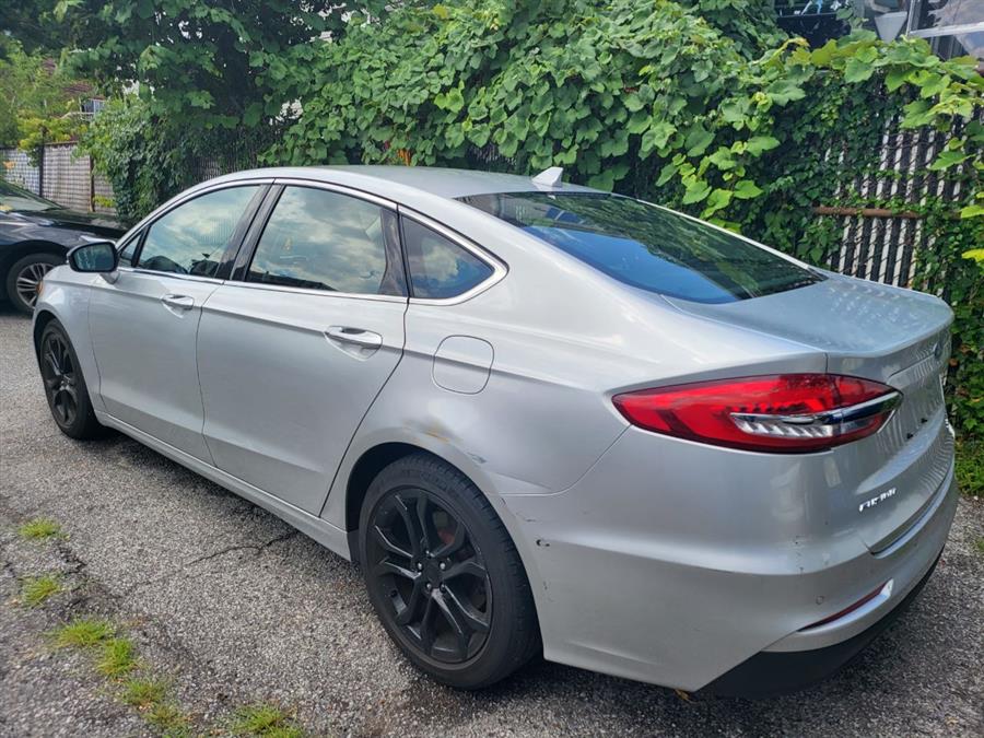 2019 Ford Fusion SEL 4dr Sedan photo