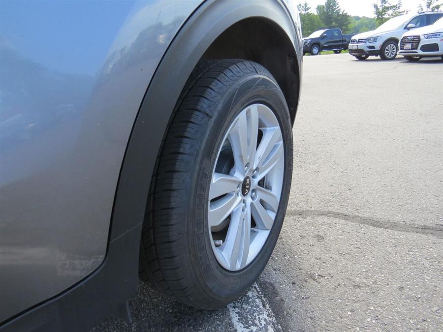 Used Kia Sportage LX AWD 4dr SUV 2017 | Lake City Exports Inc. Auburn, Maine Used Kia Sportage LX AWD 4dr SUV 2017 | Lake City Exports Inc. Auburn, Maine