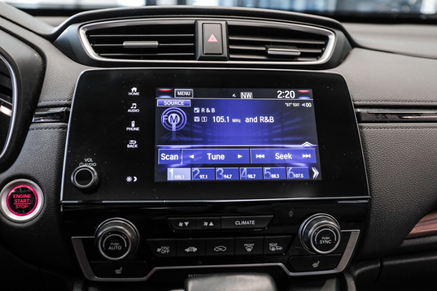 Used Honda CR-V EX-L AWD w/Navi 2018 | 26 Motors Long Island. ELMONT, New York Used Honda CR-V EX-L AWD w/Navi 2018 | 26 Motors Long Island. ELMONT, New York