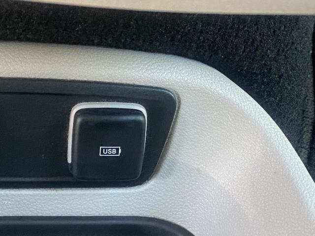 Used Chrysler Pacifica Touring L FWD 2020 | Long Island Car Loan. Babylon, New York Used Chrysler Pacifica Touring L FWD 2020 | Long Island Car Loan. Babylon, New York