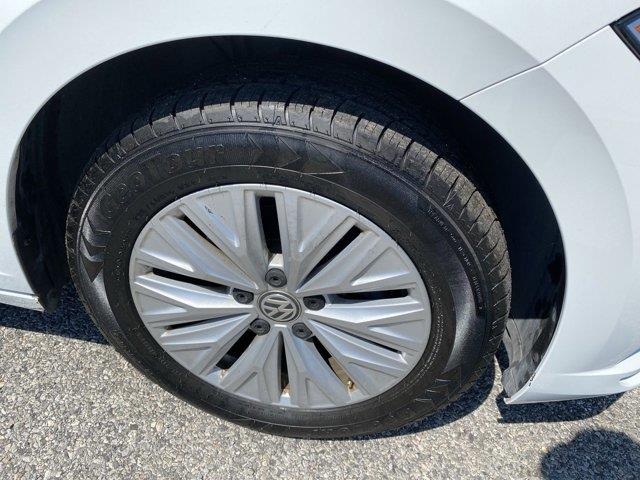 Used Volkswagen Jetta S 2019 | NY Luxury Motors. Elmont, New York Used Volkswagen Jetta S 2019 | NY Luxury Motors. Elmont, New York