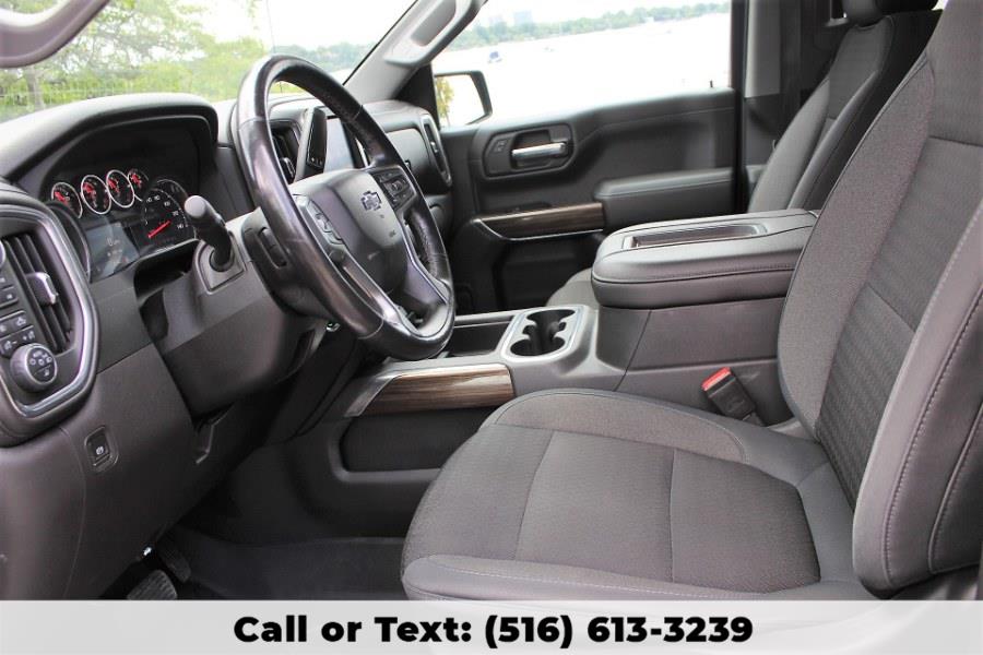 2019 Chevrolet Silverado 1500 4WD Crew Cab 147" RST, available for sale in Great Neck, New York | Great Neck Car Buyers & Sellers. Great Neck, New York 2019 Chevrolet Silverado 1500 4WD Crew Cab 147" RST, available for sale in Great Neck, New York | Great Neck Car Buyers & Sellers. Great Neck, New York