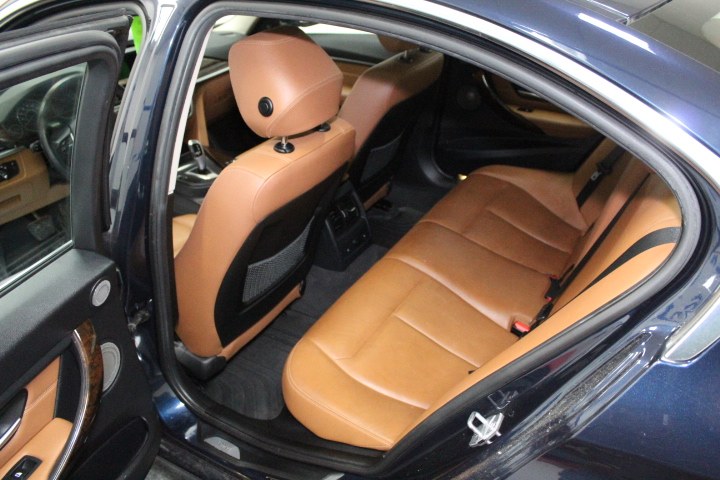 2013 BMW 3 Series 4dr Sdn 328i xDrive AWD, available for sale in Plainville, Connecticut | New England Auto Sales LLC. Plainville, Connecticut 2013 BMW 3 Series 4dr Sdn 328i xDrive AWD, available for sale in Plainville, Connecticut | New England Auto Sales LLC. Plainville, Connecticut