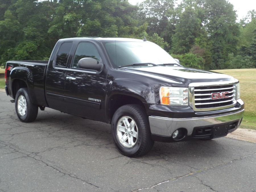 2011 GMC Sierra 1500 4WD Ext Cab 143.5" SLE, available for sale in Berlin, Connecticut | International Motorcars llc. Berlin, Connecticut