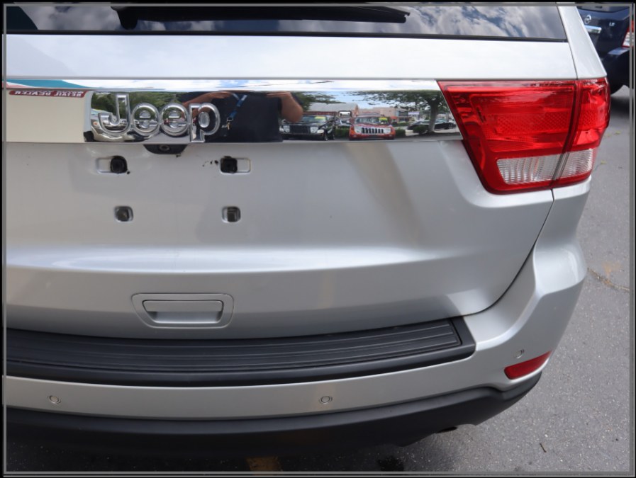 2011 Jeep Grand Cherokee 4WD 4dr 70th Anniversary, available for sale in Huntington Station, New York | My Auto Inc.. Huntington Station, New York 2011 Jeep Grand Cherokee 4WD 4dr 70th Anniversary, available for sale in Huntington Station, New York | My Auto Inc.. Huntington Station, New York