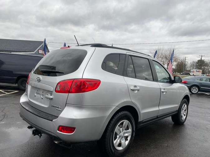 2009 Hyundai Santa Fe AWD 4dr Auto GLS, available for sale in East Windsor, Connecticut | Central A/S LLC. East Windsor, Connecticut 2009 Hyundai Santa Fe AWD 4dr Auto GLS, available for sale in East Windsor, Connecticut | Central A/S LLC. East Windsor, Connecticut