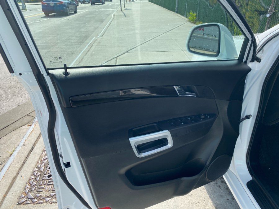 2014 Chevrolet Captiva Sport Fleet FWD 4dr LT, available for sale in Middle Village, New York | Middle Village Motors . Middle Village, New York 2014 Chevrolet Captiva Sport Fleet FWD 4dr LT, available for sale in Middle Village, New York | Middle Village Motors . Middle Village, New York