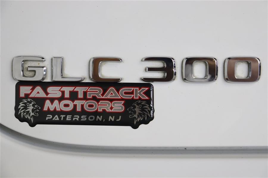 Used Mercedes-benz Glc Coupe 300 4MATIC 2017 | Fast Track Motors. Paterson, New Jersey Used Mercedes-benz Glc Coupe 300 4MATIC 2017 | Fast Track Motors. Paterson, New Jersey