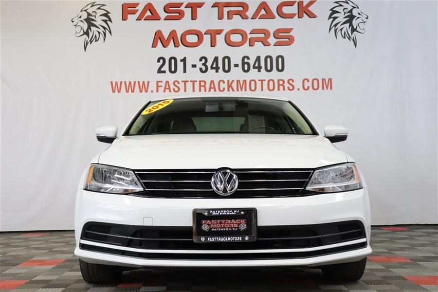 Used Volkswagen Jetta SE 2015 | Fast Track Motors. Paterson, New Jersey Used Volkswagen Jetta SE 2015 | Fast Track Motors. Paterson, New Jersey
