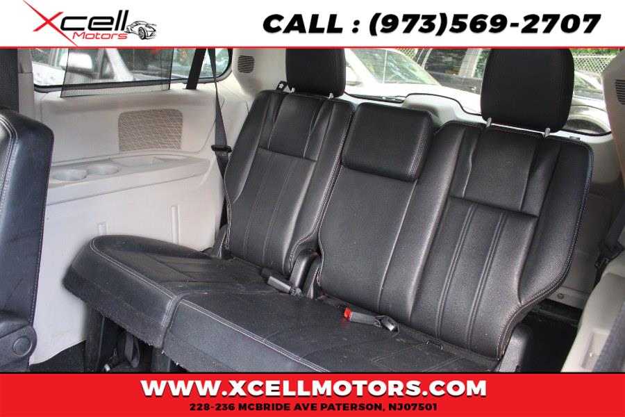 Used Chrysler Town & Country Touring-L 4dr Wgn Touring-L 2013 | Xcell Motors LLC. Paterson, New Jersey Used Chrysler Town & Country Touring-L 4dr Wgn Touring-L 2013 | Xcell Motors LLC. Paterson, New Jersey