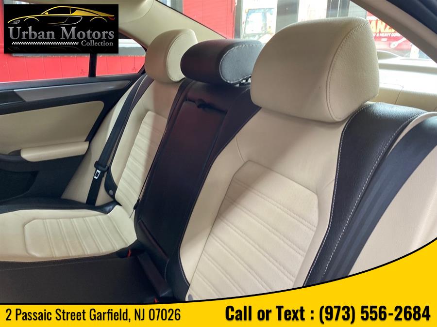 2012 Volkswagen Jetta Sedan SEL w/Premium & Sunroof PZEV, available for sale in Garfield, New Jersey | Urban Motors Collection. Garfield, New Jersey 2012 Volkswagen Jetta Sedan SEL w/Premium & Sunroof PZEV, available for sale in Garfield, New Jersey | Urban Motors Collection. Garfield, New Jersey