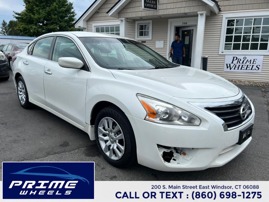 Used Nissan Altima 4dr Sdn I4 2.5 S 2015 | Prime Wheels. East Windsor, Connecticut