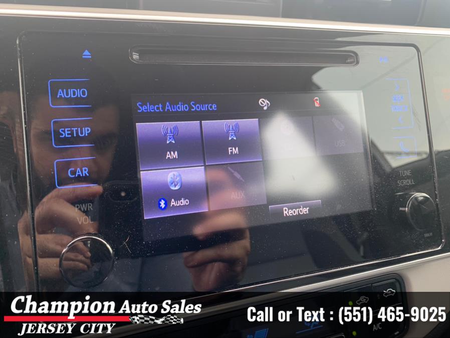 2018 Toyota Corolla LE CVT (Natl), available for sale in Jersey City, New Jersey | Champion Auto Sales of JC. Jersey City, New Jersey 2018 Toyota Corolla LE CVT (Natl), available for sale in Jersey City, New Jersey | Champion Auto Sales of JC. Jersey City, New Jersey