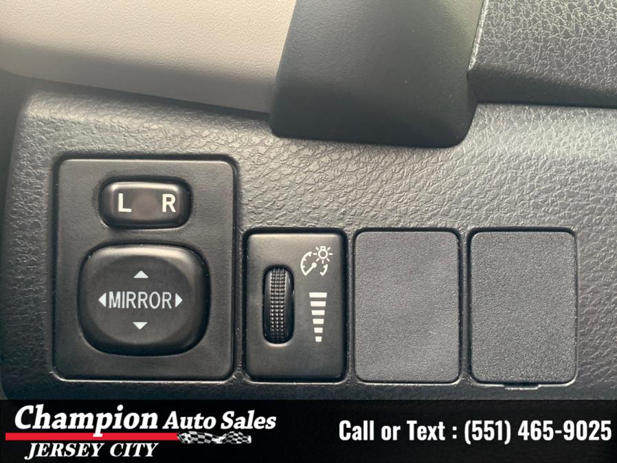 2018 Toyota Corolla LE CVT (Natl), available for sale in Jersey City, New Jersey | Champion Auto Sales of JC. Jersey City, New Jersey 2018 Toyota Corolla LE CVT (Natl), available for sale in Jersey City, New Jersey | Champion Auto Sales of JC. Jersey City, New Jersey