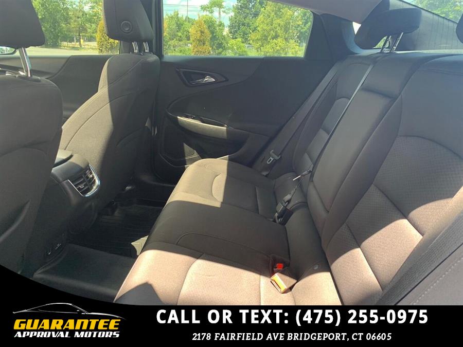 Used Chevrolet Malibu LT 4dr Sedan 2018 | Guarantee Approval Motors. Bridgeport, Connecticut Used Chevrolet Malibu LT 4dr Sedan 2018 | Guarantee Approval Motors. Bridgeport, Connecticut