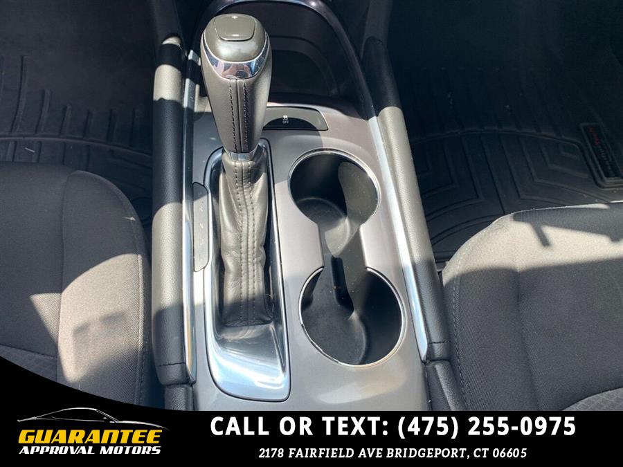 Used Chevrolet Malibu LT 4dr Sedan 2018 | Guarantee Approval Motors. Bridgeport, Connecticut Used Chevrolet Malibu LT 4dr Sedan 2018 | Guarantee Approval Motors. Bridgeport, Connecticut