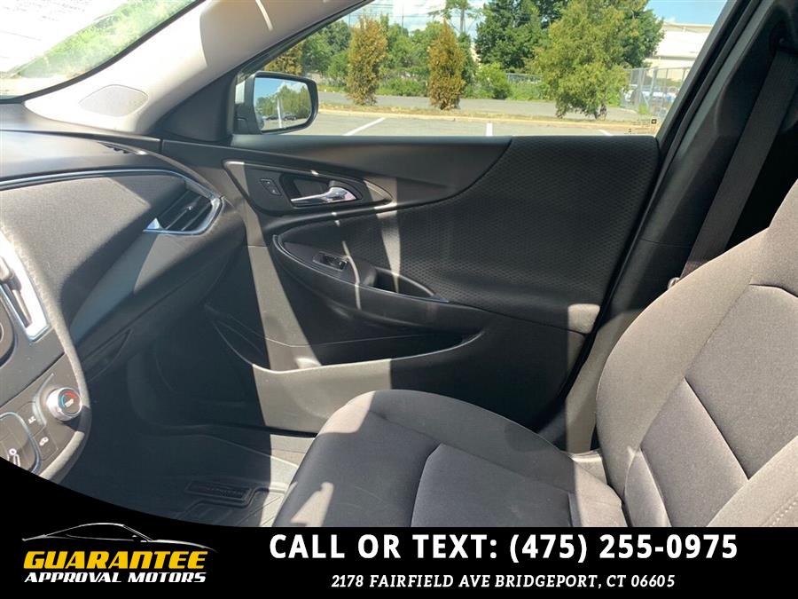 Used Chevrolet Malibu LT 4dr Sedan 2018 | Guarantee Approval Motors. Bridgeport, Connecticut Used Chevrolet Malibu LT 4dr Sedan 2018 | Guarantee Approval Motors. Bridgeport, Connecticut