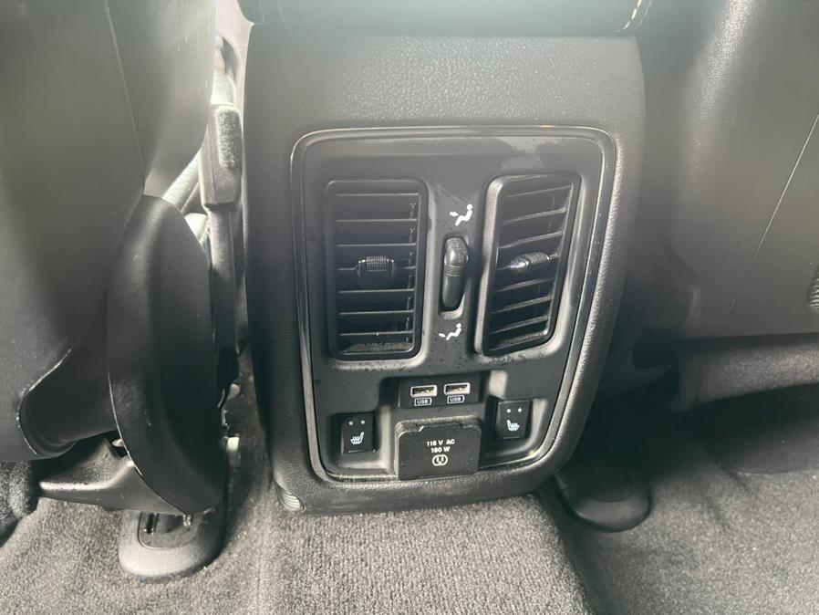Used Jeep Grand Cherokee 4WD 4dr Limited 2014 | Mikes Auto Sales LLC. Garfield, New Jersey Used Jeep Grand Cherokee 4WD 4dr Limited 2014 | Mikes Auto Sales LLC. Garfield, New Jersey
