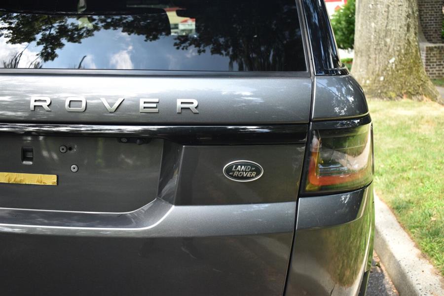 2018 Land Rover Range Rover Sport SE AWD 4dr SUV, available for sale in Great Neck, New York | Camy Cars. Great Neck, New York 2018 Land Rover Range Rover Sport SE AWD 4dr SUV, available for sale in Great Neck, New York | Camy Cars. Great Neck, New York